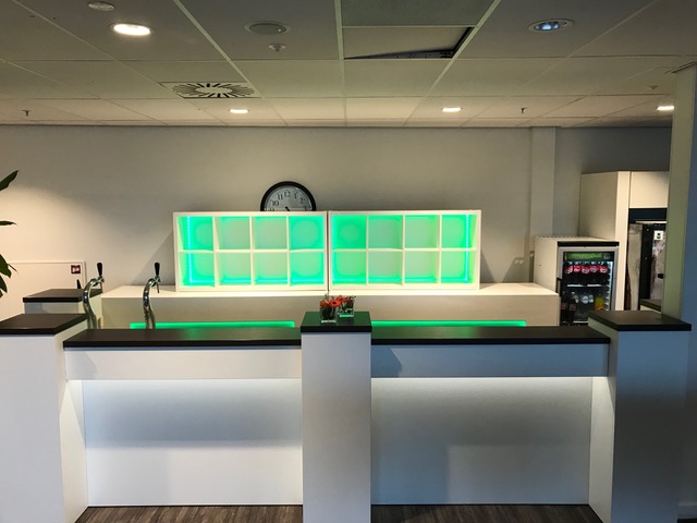 Led-bar-met-achterwant-.jpeg